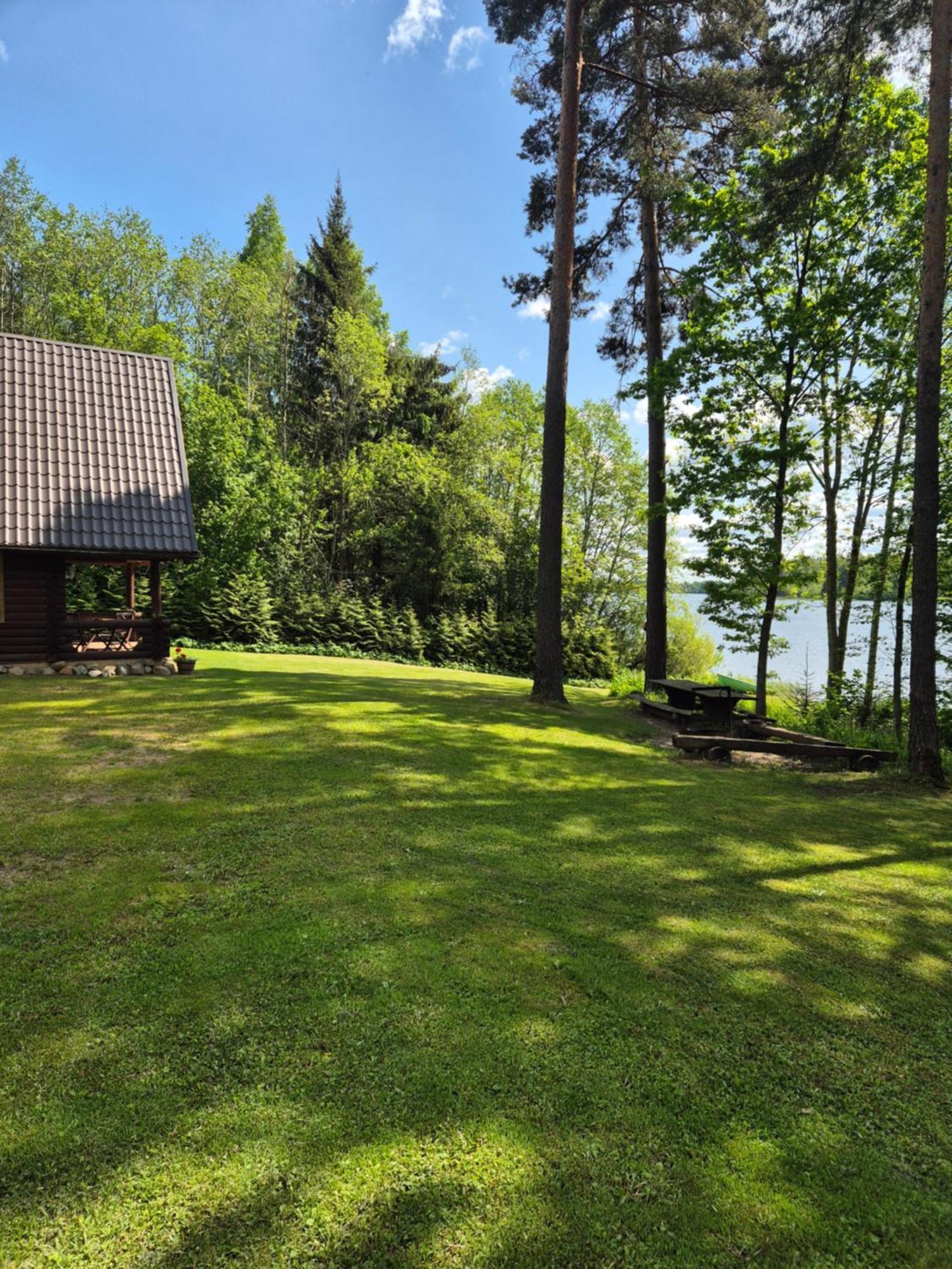 Loodla Holiday House Lumatu Exterior photo